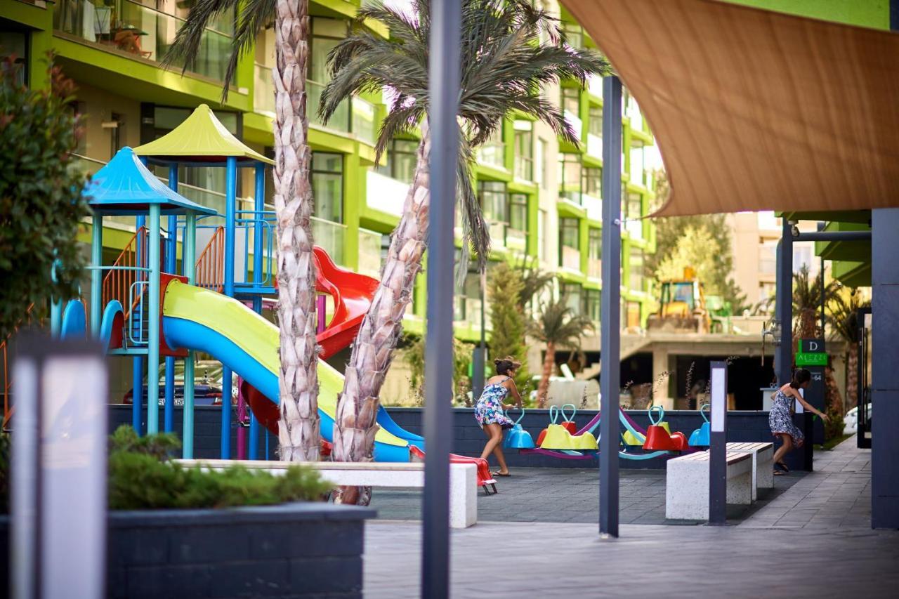 Sunfest Aparthotel Pool & Spa Mamaia Nord Năvodari Eksteriør bilde