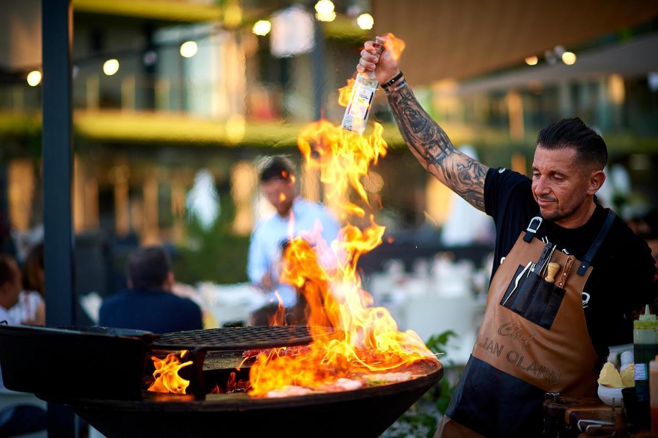 Sunfest Aparthotel Pool & Spa Mamaia Nord Năvodari Eksteriør bilde
